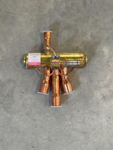 006C. 4-vejs ventil STF-0316G3 - IVT, Bosch