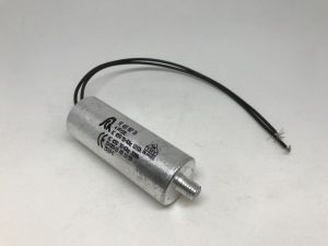 099. Kondensator 4µf